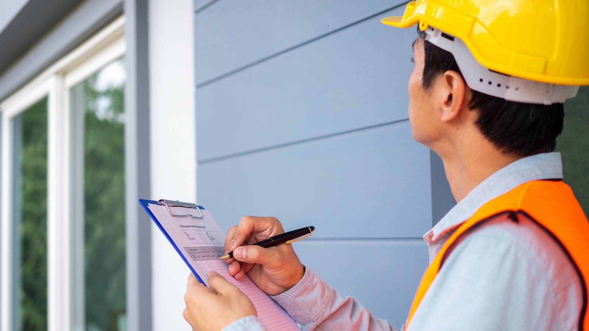 A Garage Door Service & Repair